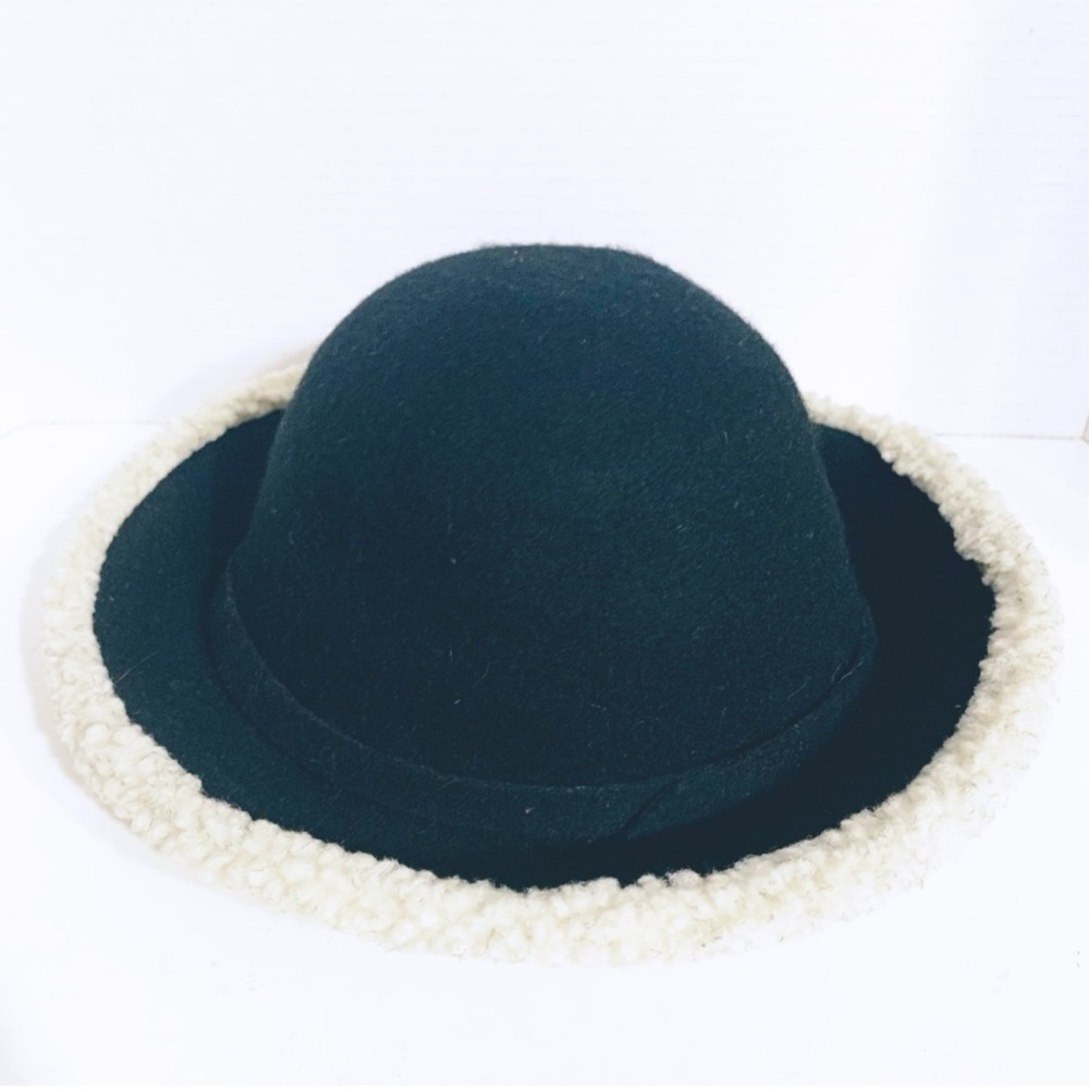 Unbranded 100% Wool Hat Fleece Lined Under Rim with Trim Edge Grosgrain Ribbon